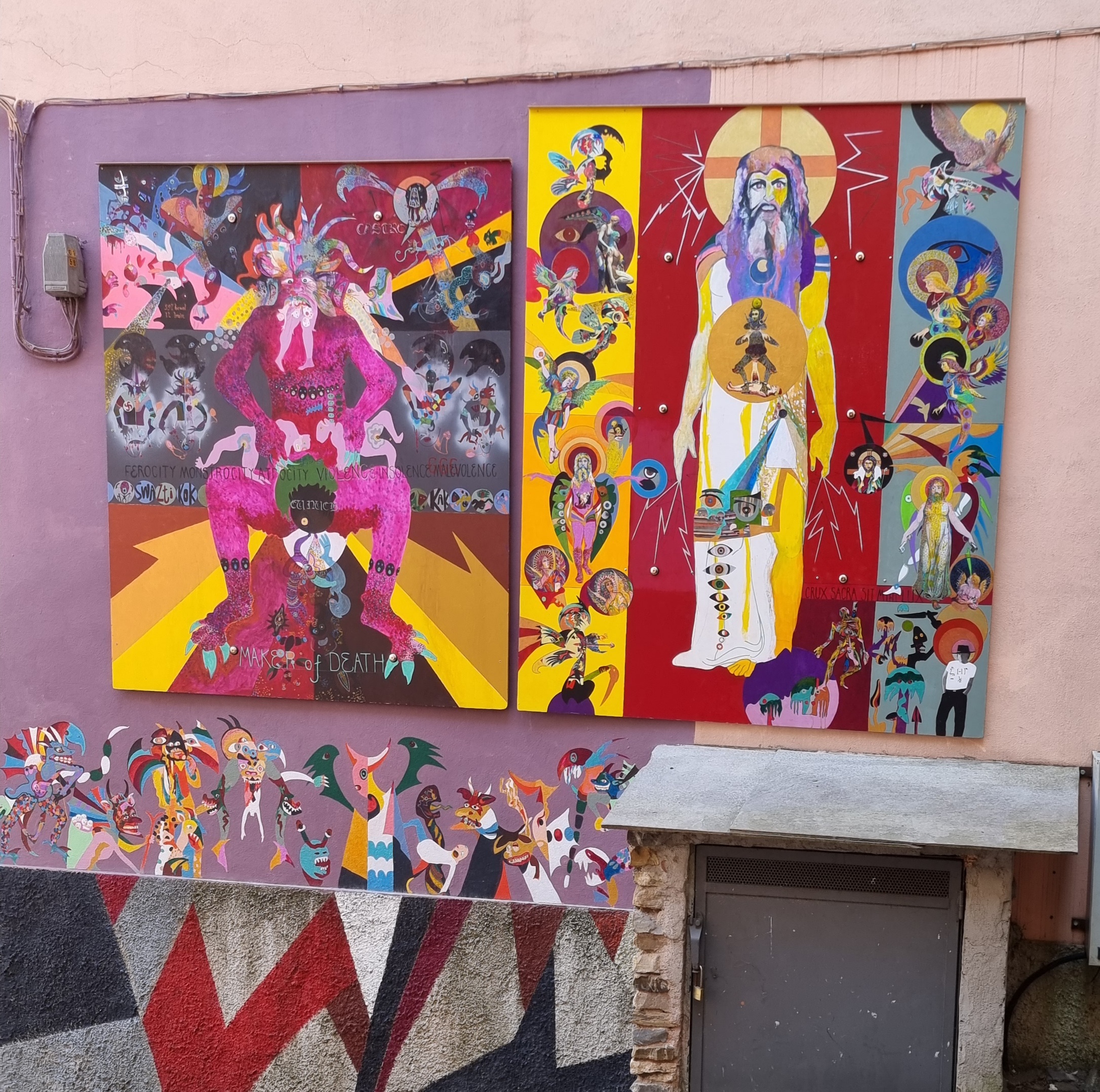Gallery outer wall